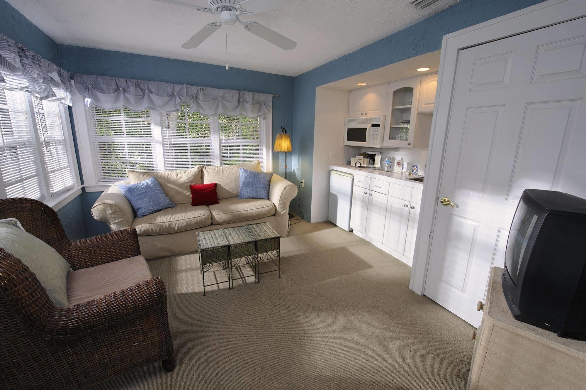 Mango Inn Bed And Breakfast Lake Worth Beach Esterno foto