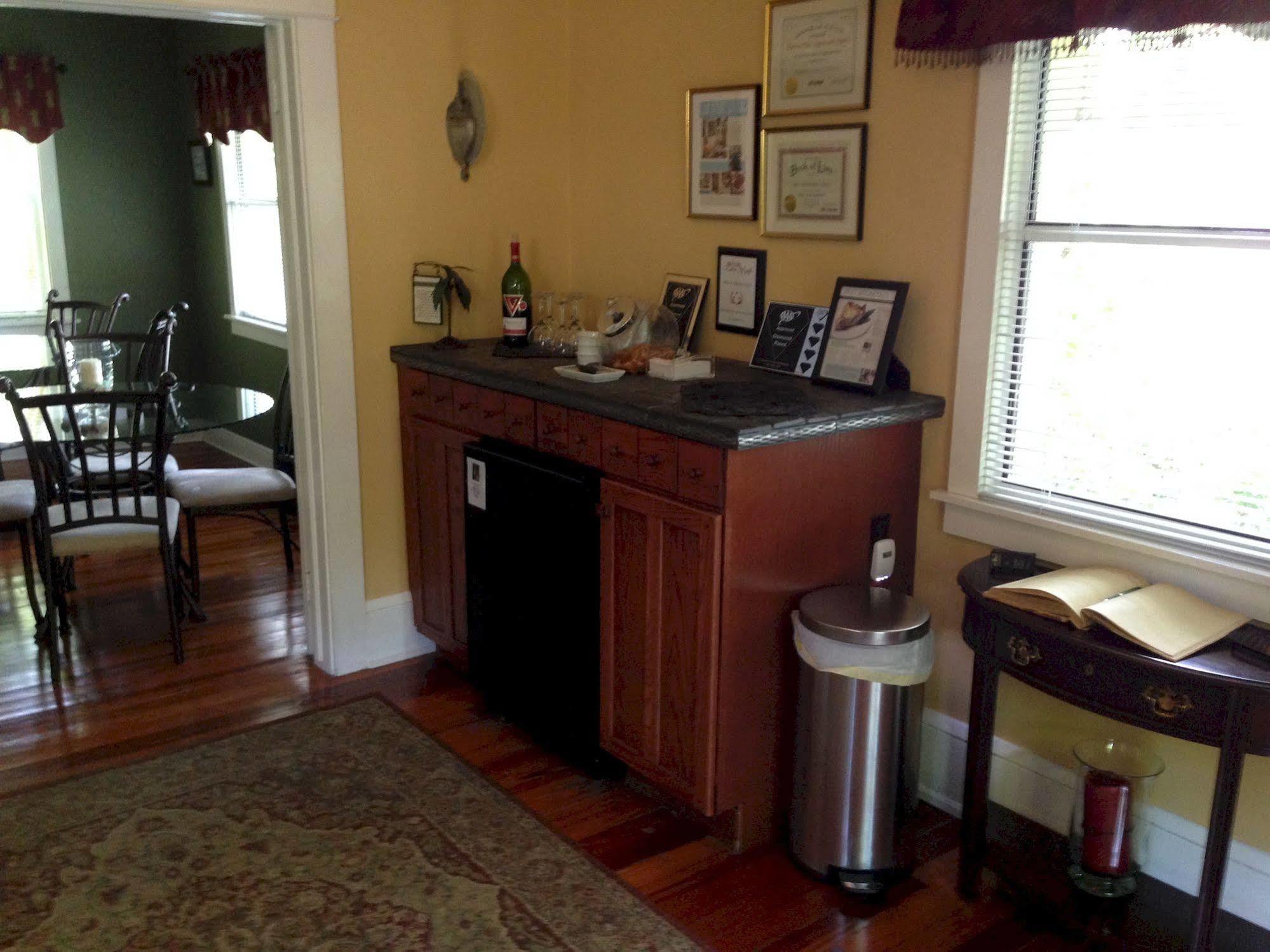 Mango Inn Bed And Breakfast Lake Worth Beach Esterno foto