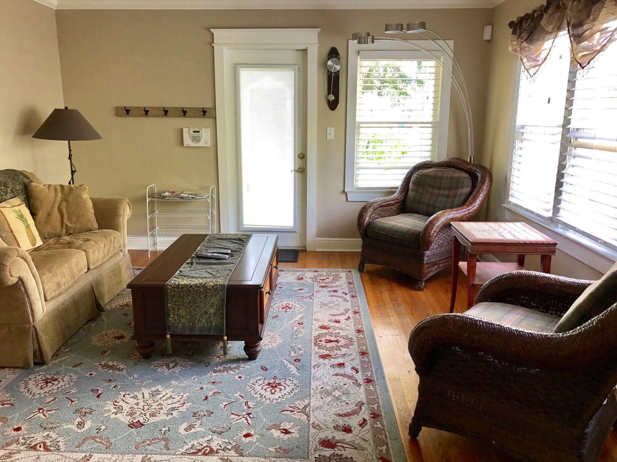 Mango Inn Bed And Breakfast Lake Worth Beach Esterno foto